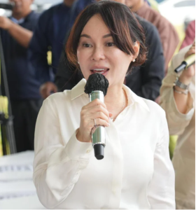 Peduli Lansia, Li Claudia Chandra: Ini Bukan Soal Angka, Tapi Bukti Sayang Kami